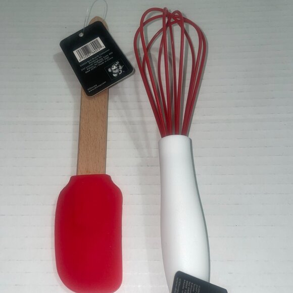 Disney’s Minnie Mouse Whisk and Spatula Kitchen Baking Utensils Brand New - Picture 5 of 5